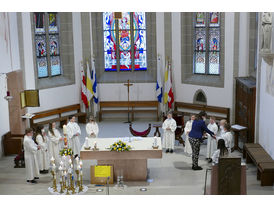 Dankwortgottesdienst der Erstkommunionkinder  (Foto: Karl-Franz Thiede)